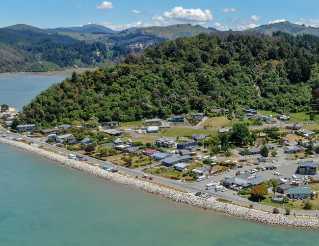 Stay in Marahau - Accommodation close to the Abel Tasman National Park